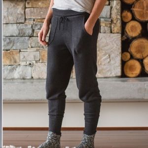 lululemon pants poshmark